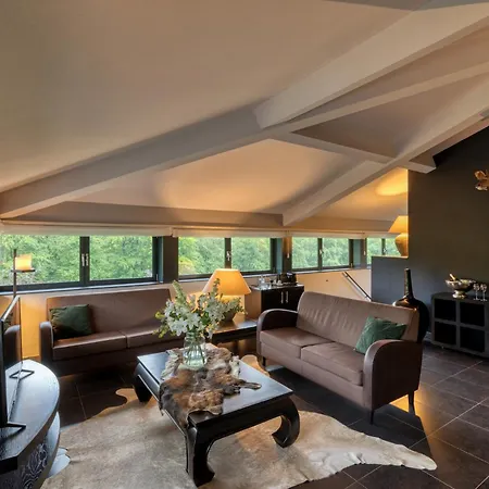 Hotel Gastronomique De Echoput 5*