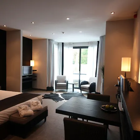 Hotel Gastronomique De Echoput 5*