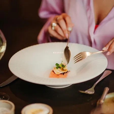 Gastronomique De Echoput 5*